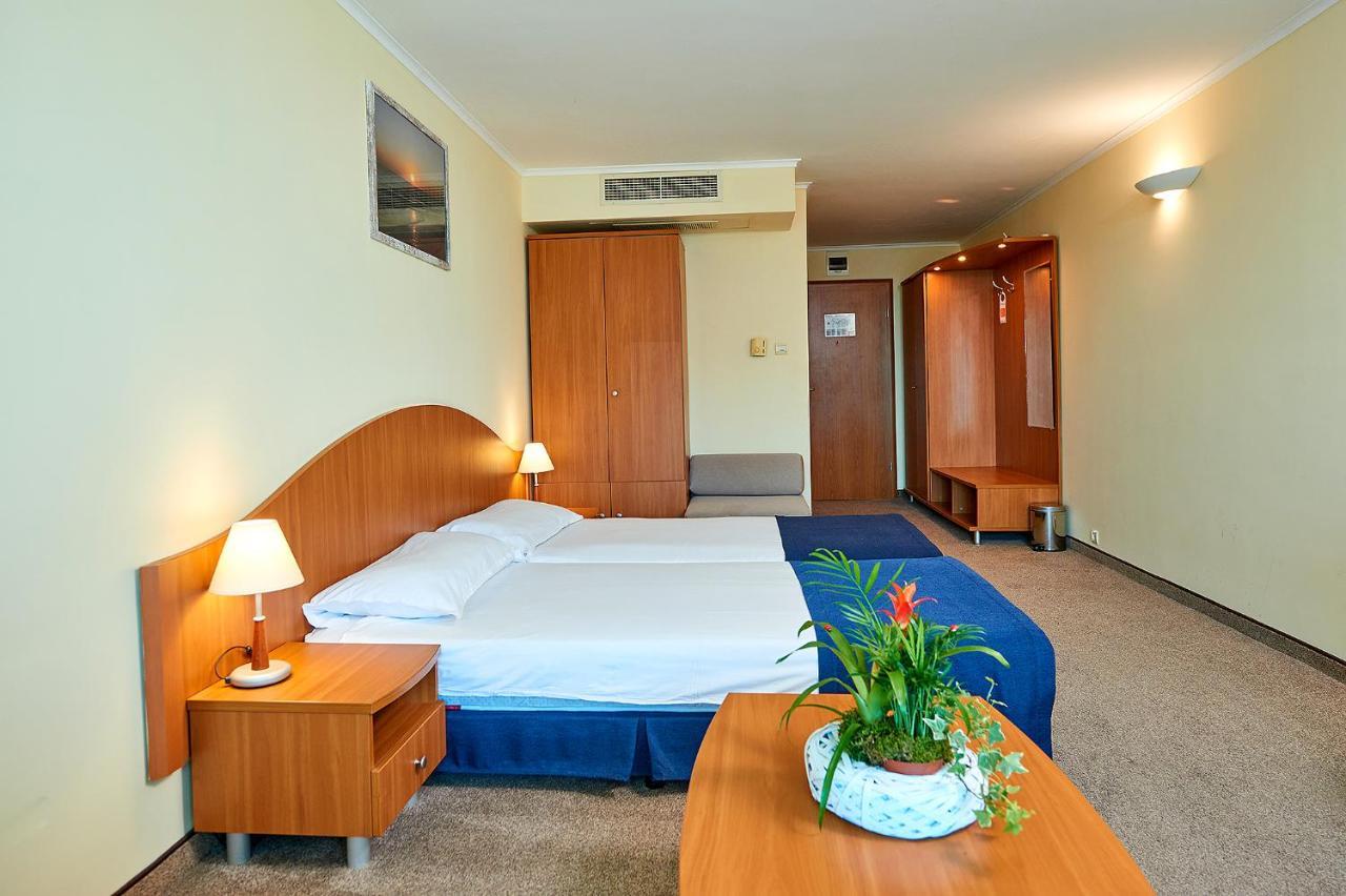 Sentido Bellevue Beach Slăntjev Brjag Exteriör bild